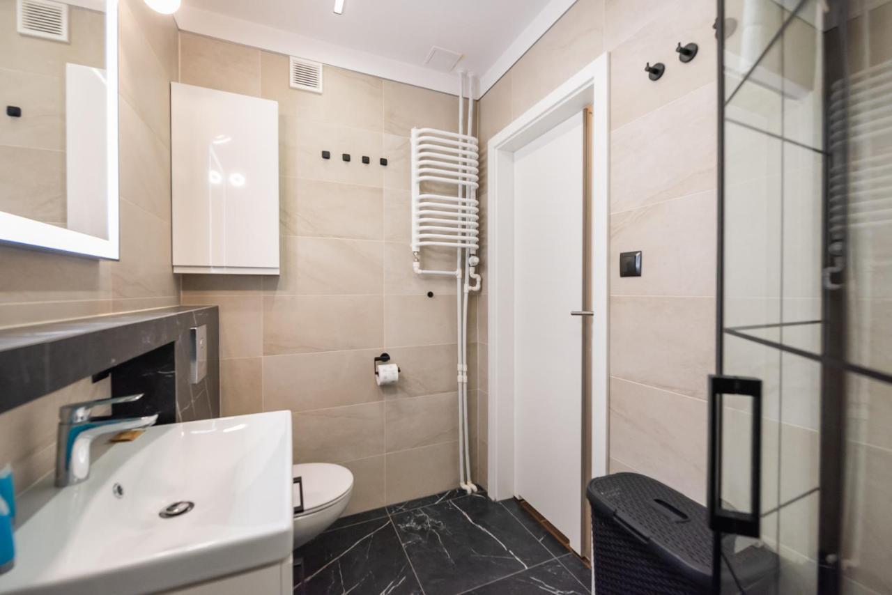 Downtown Antique Apartment Varšava Exteriér fotografie
