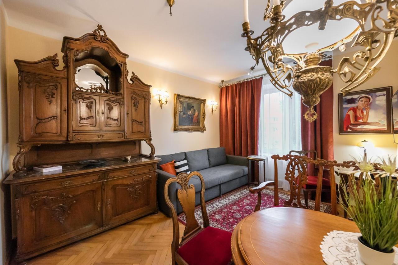 Downtown Antique Apartment Varšava Exteriér fotografie